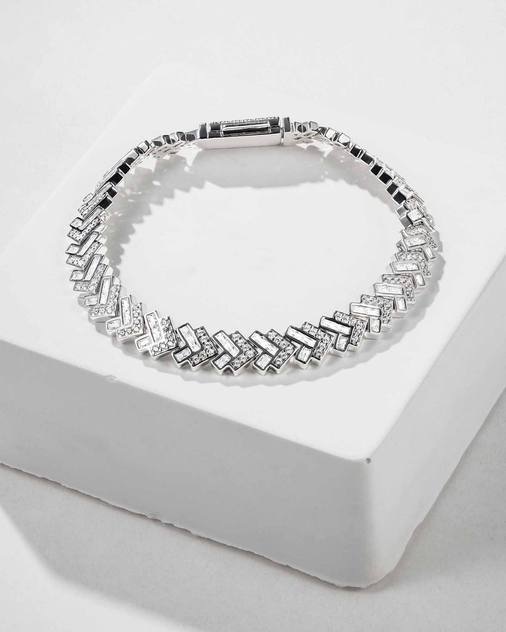 Arrow Bracelet - 8422600