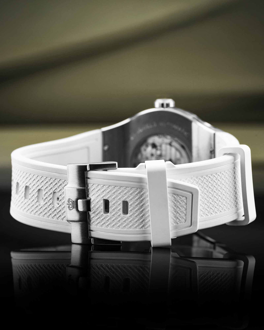 La Lumière Glass Automatic Ref. 3820 – Crystal White